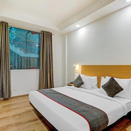 Townhouse Sector 30 Near Botanic Garden Of Indian Republic Hotel Ноида Екстериор снимка