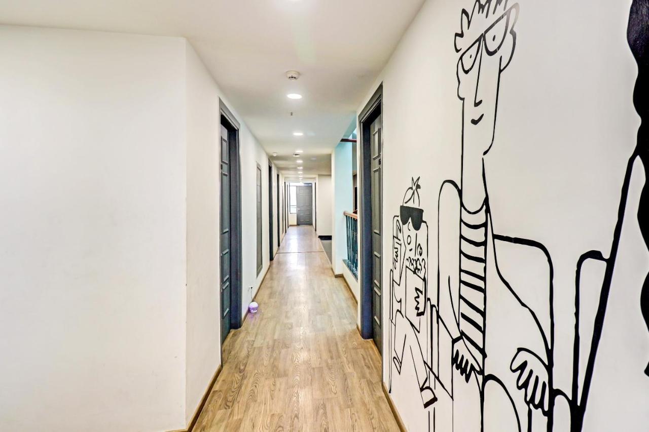 Townhouse Sector 30 Near Botanic Garden Of Indian Republic Hotel Ноида Екстериор снимка