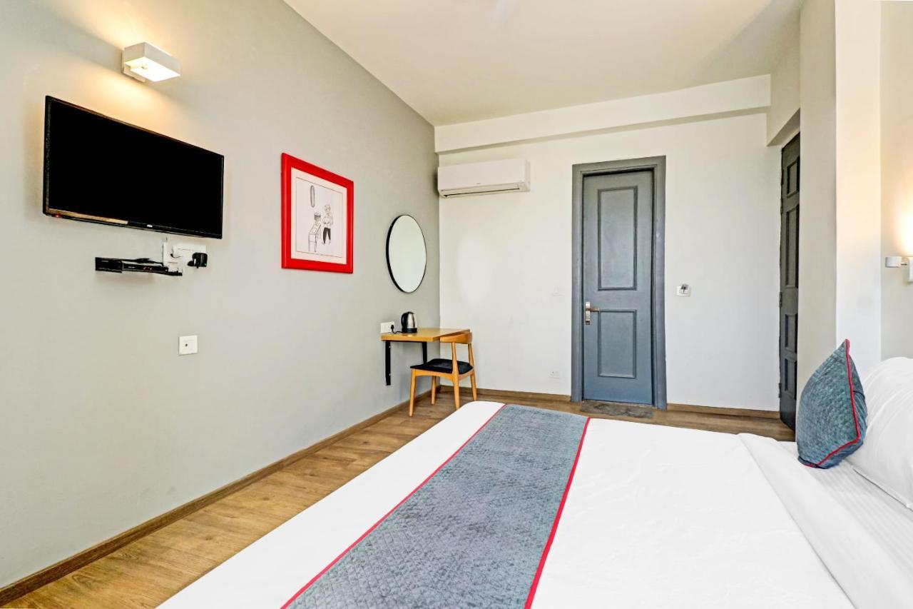 Townhouse Sector 30 Near Botanic Garden Of Indian Republic Hotel Ноида Екстериор снимка