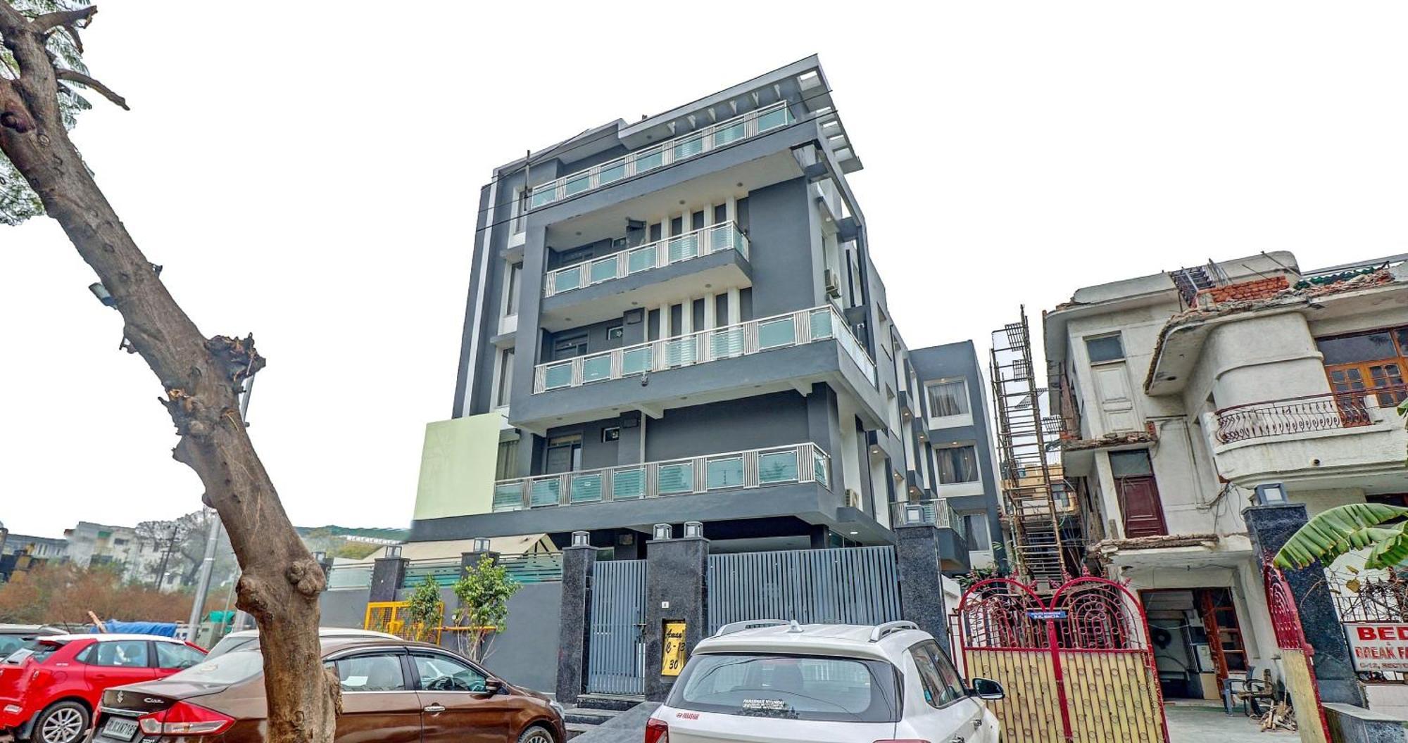 Townhouse Sector 30 Near Botanic Garden Of Indian Republic Hotel Ноида Екстериор снимка
