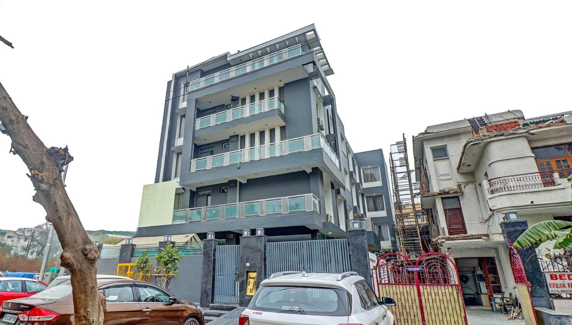 Townhouse Sector 30 Near Botanic Garden Of Indian Republic Hotel Ноида Екстериор снимка